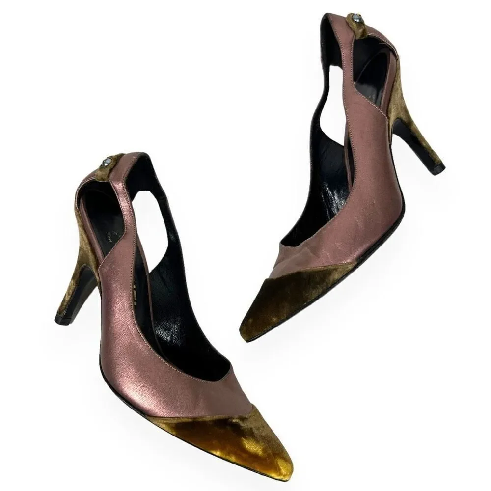 Chanel Vintage Crushed Velvet Pumps Pointed Toe  Cap Heels Shoes Pink Size 37.5